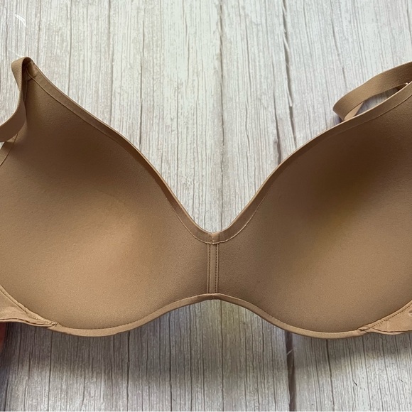 Wireless Form Push-Up Plunge Bra SKIMS - Picture 2 of 5